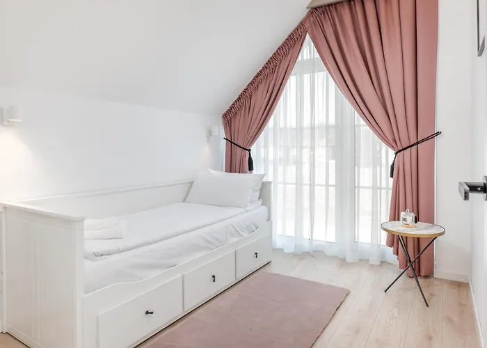 Modern בית נופש פלאנגה